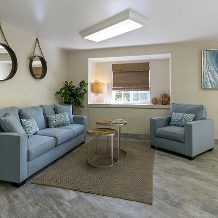 Ramada By Wyndham Costa Mesa/Newport Beach Eksteriør billede