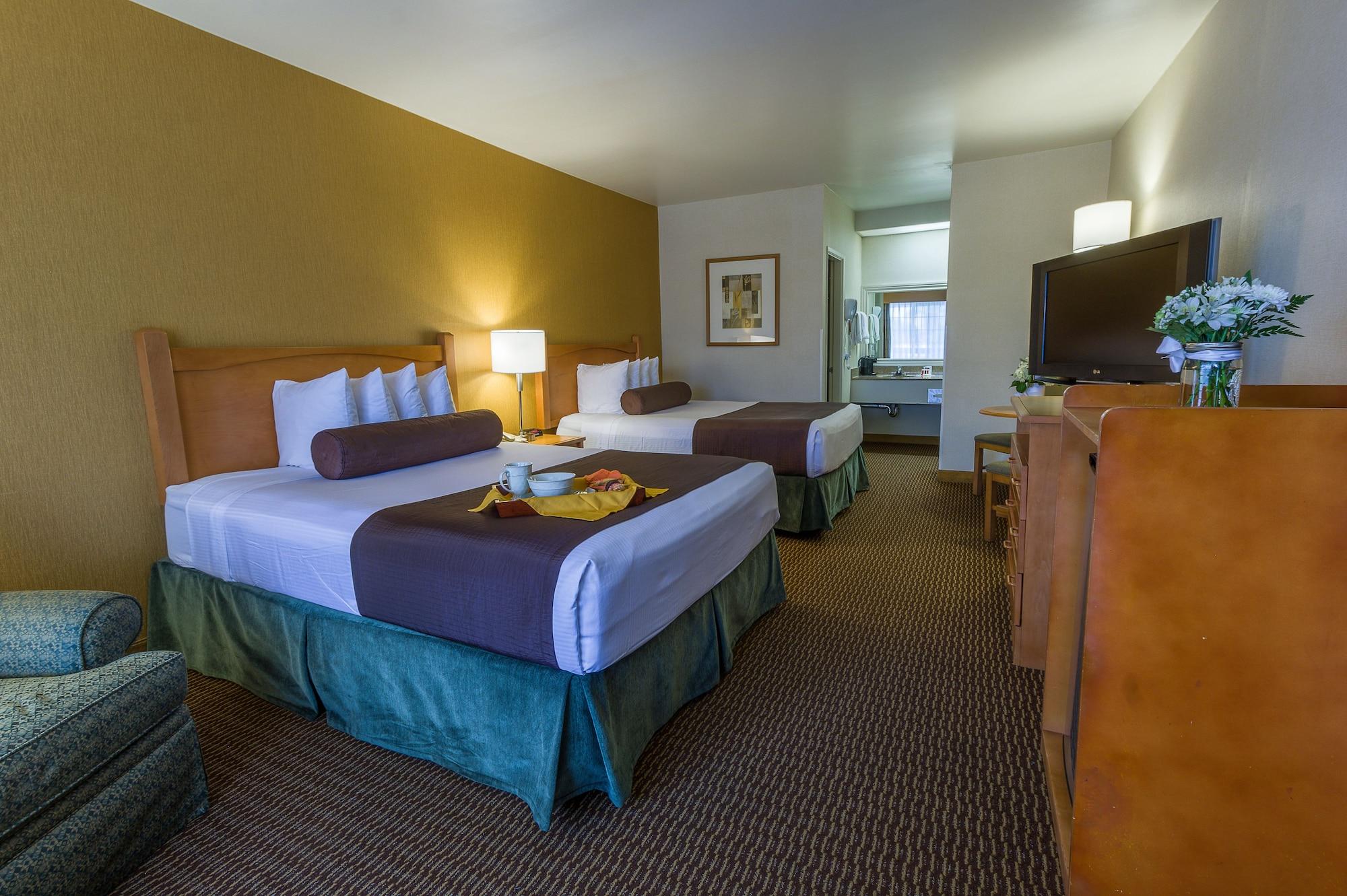 Ramada By Wyndham Costa Mesa/Newport Beach Eksteriør billede