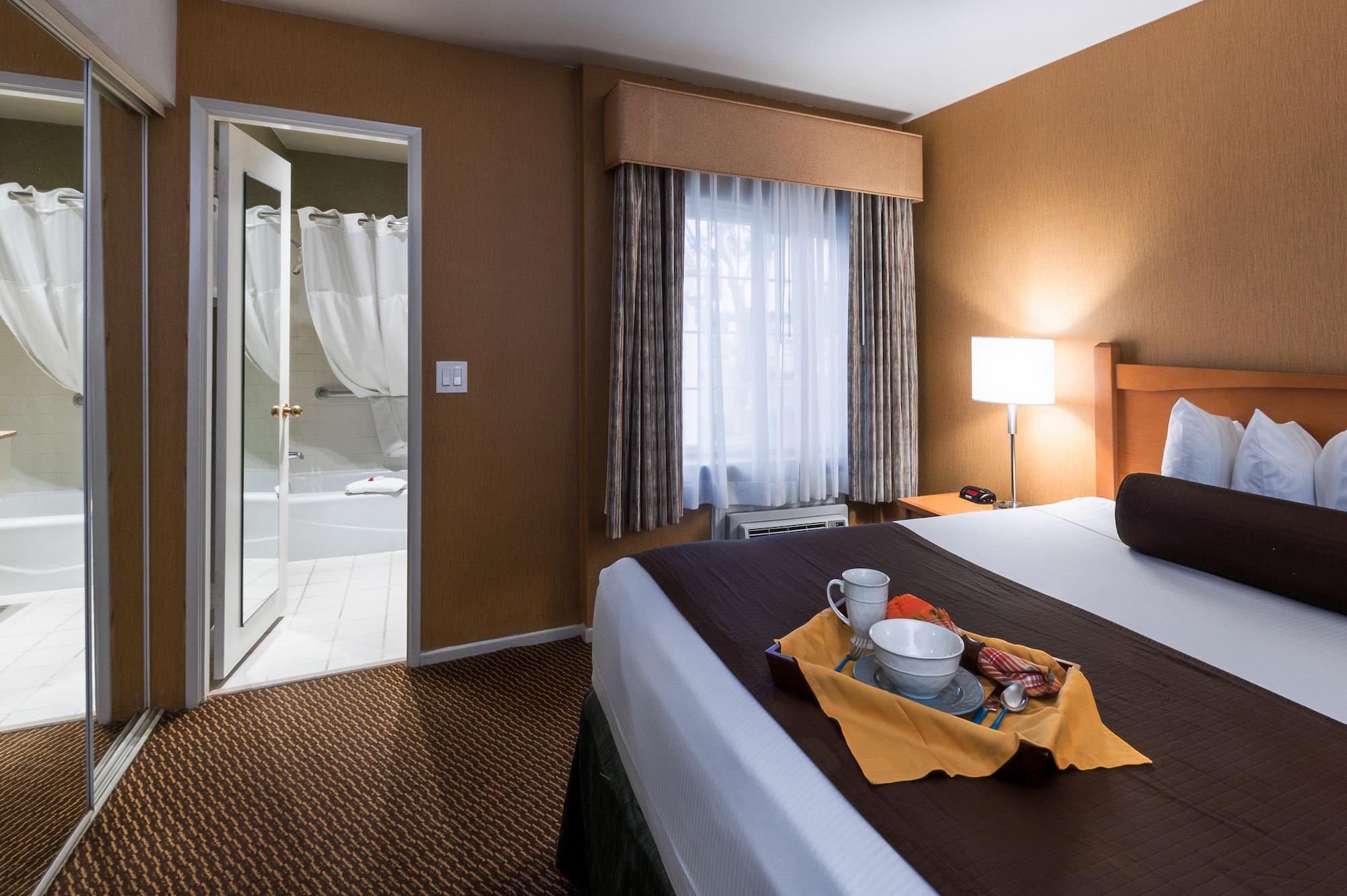 Ramada By Wyndham Costa Mesa/Newport Beach Eksteriør billede