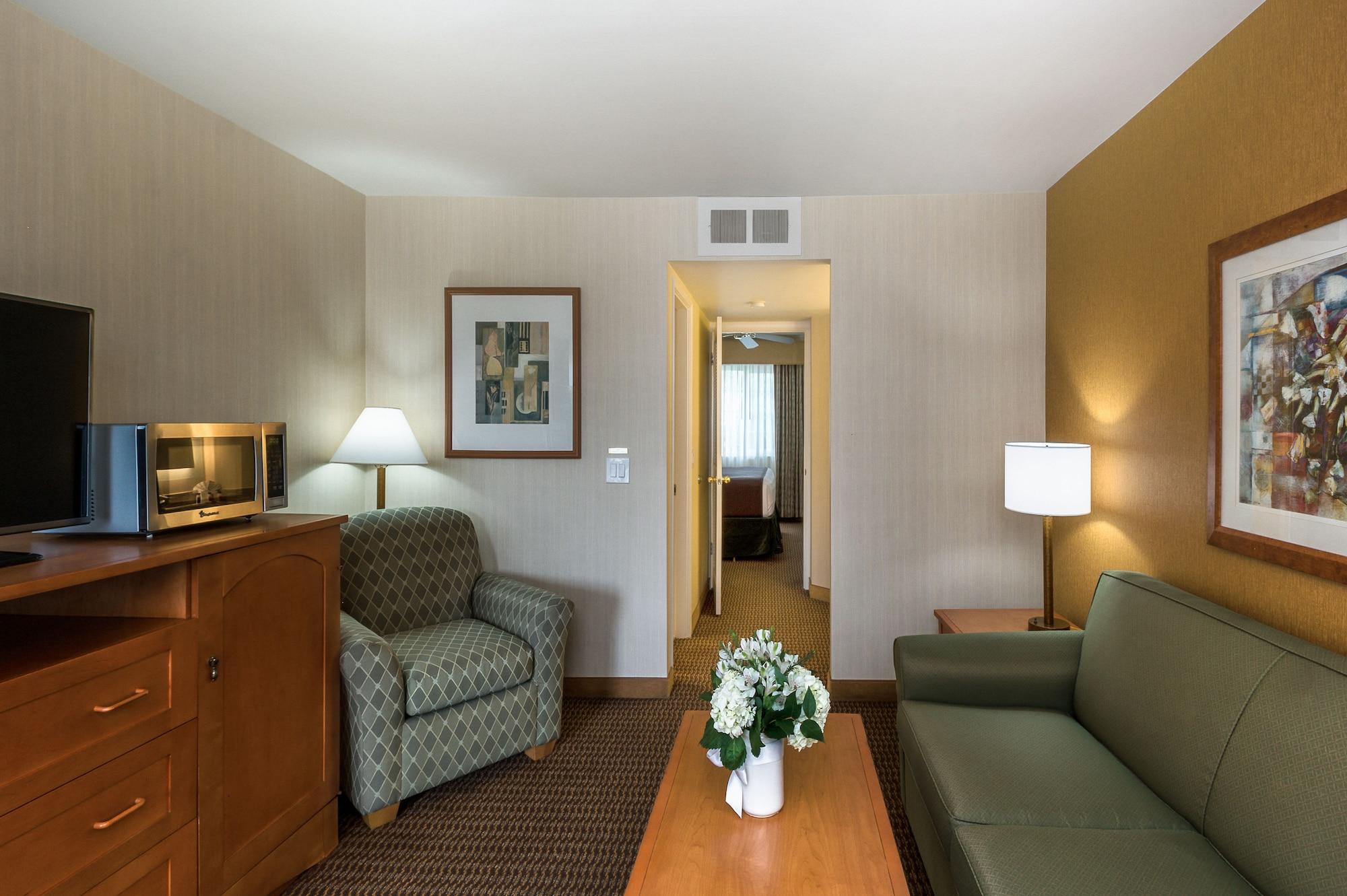 Ramada By Wyndham Costa Mesa/Newport Beach Eksteriør billede