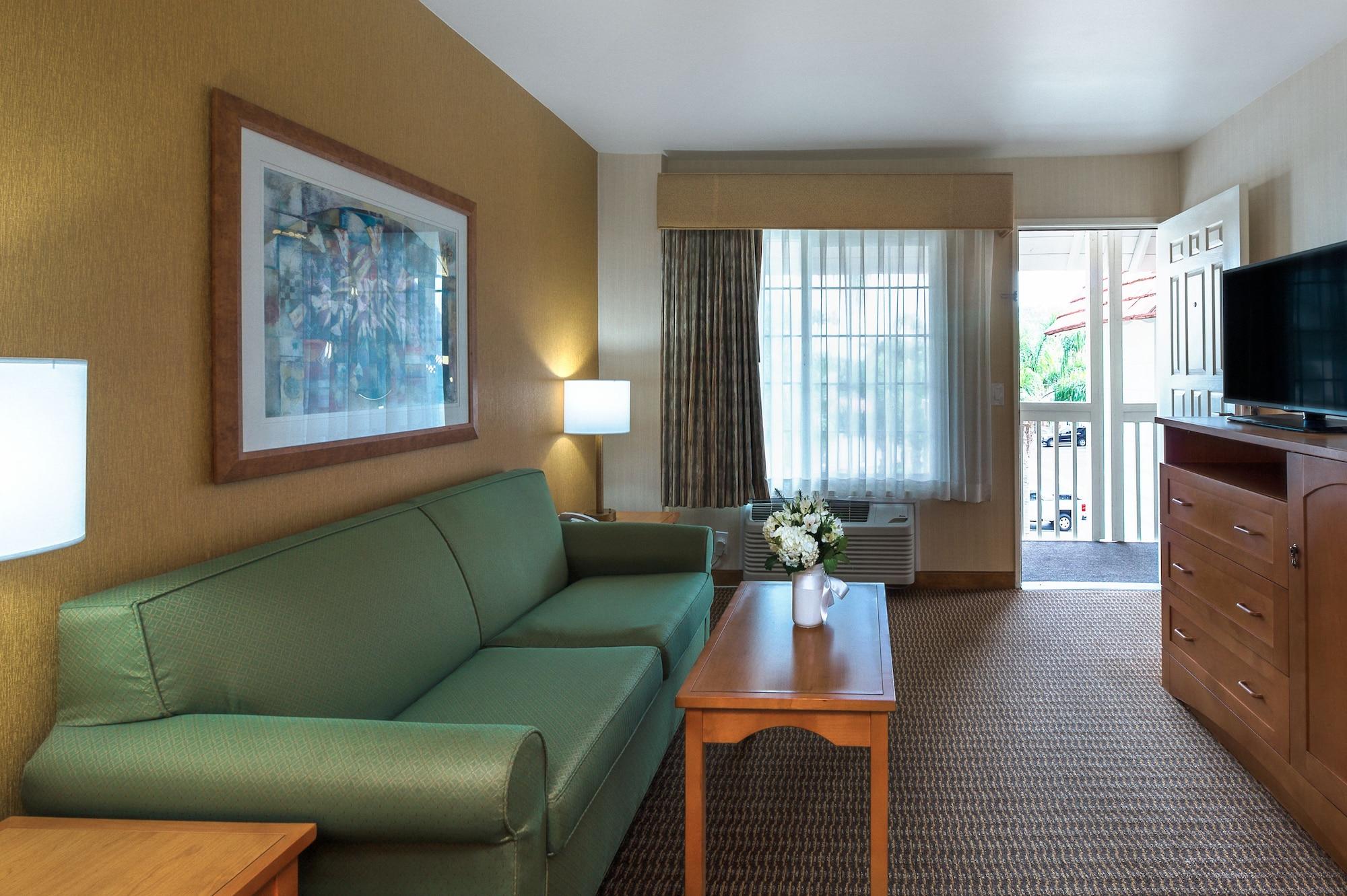 Ramada By Wyndham Costa Mesa/Newport Beach Eksteriør billede